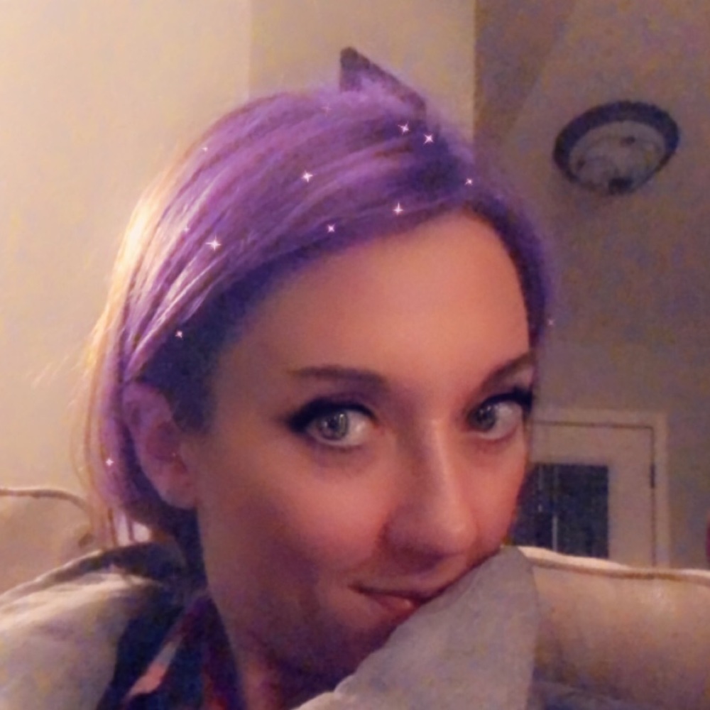 Meet your Posher, Tiffany